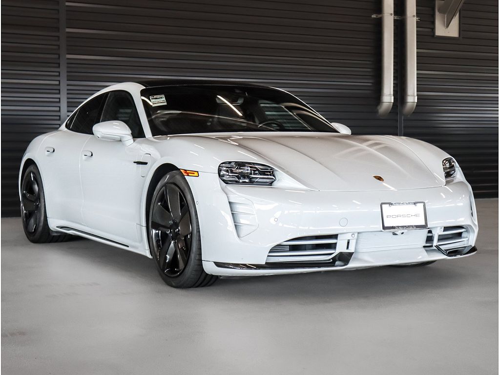 2020 Porsche Taycan Turbo S