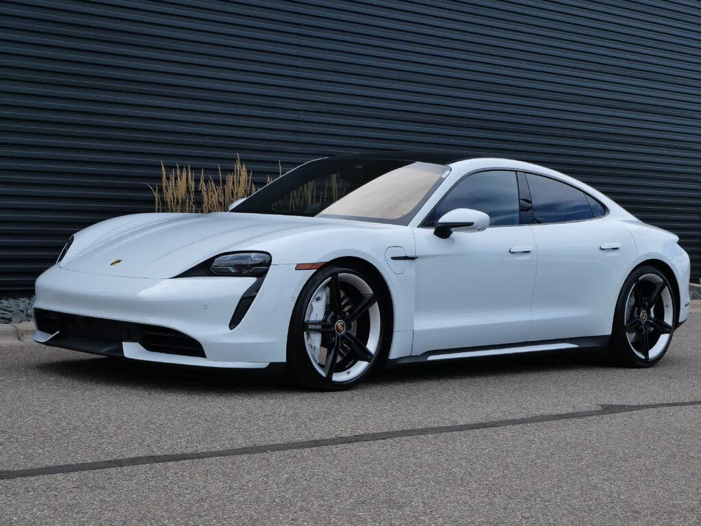 2020 Porsche Taycan Turbo S
