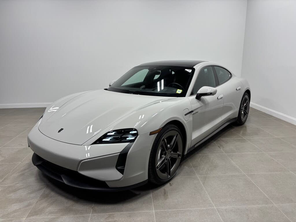 2025 Porsche Taycan Turbo