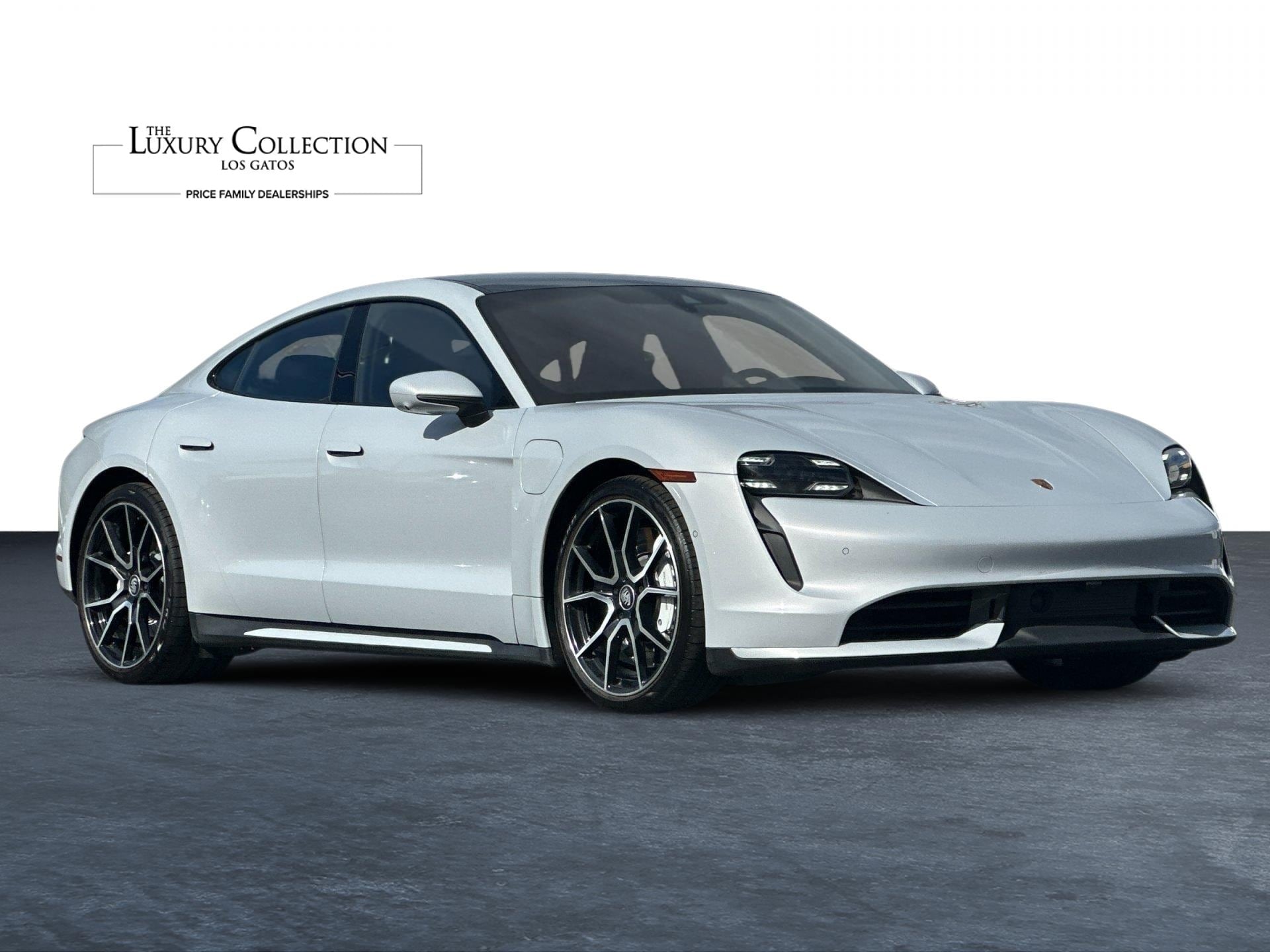 2022 Porsche Taycan photo 1