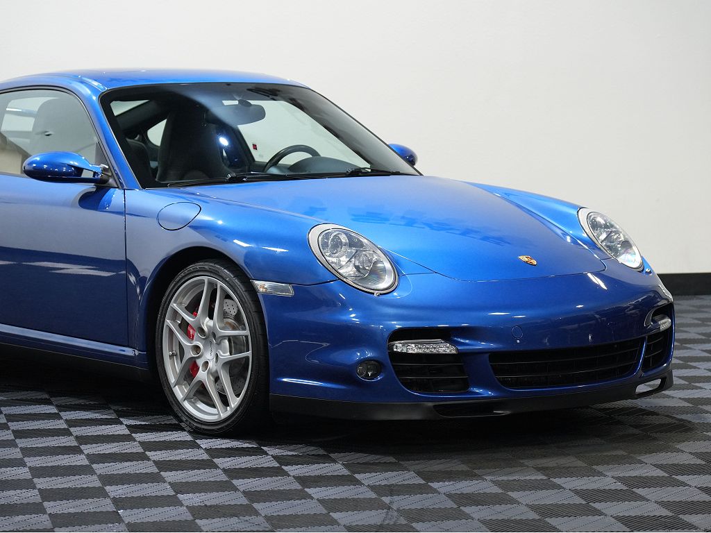 2008 Porsche 911 GT2