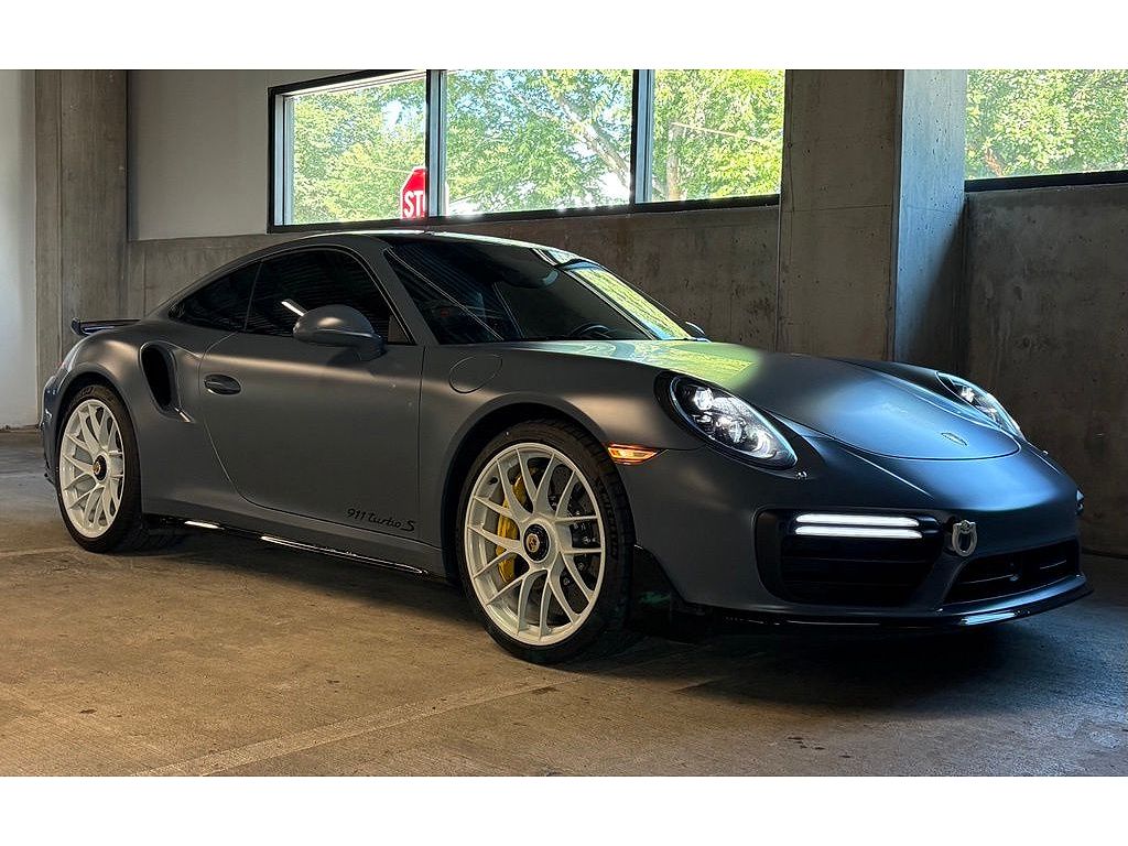 2019 Porsche 911 Turbo S