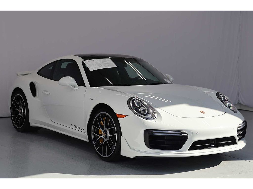2019 Porsche 911 Turbo S