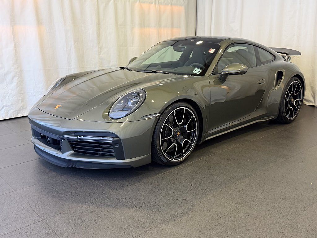 2021 Porsche 911 Turbo S