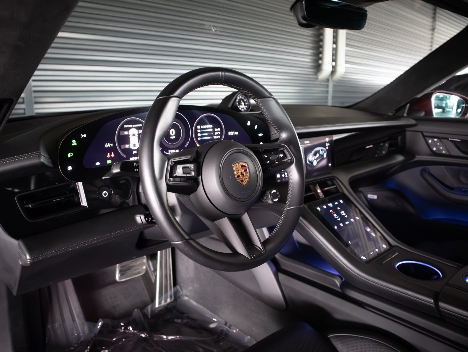 2022 Porsche Taycan photo 1