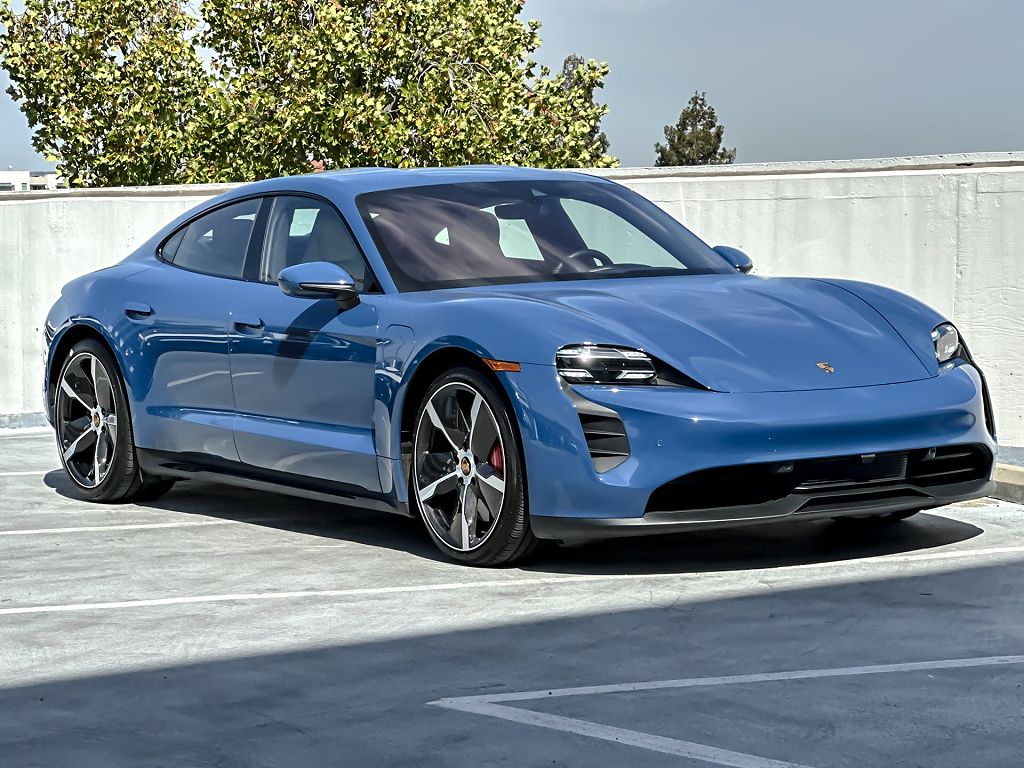 2023 Porsche Taycan photo 1