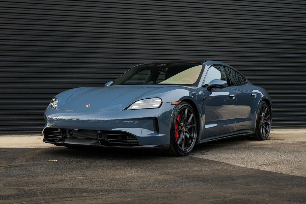 2026 Porsche Taycan GTS