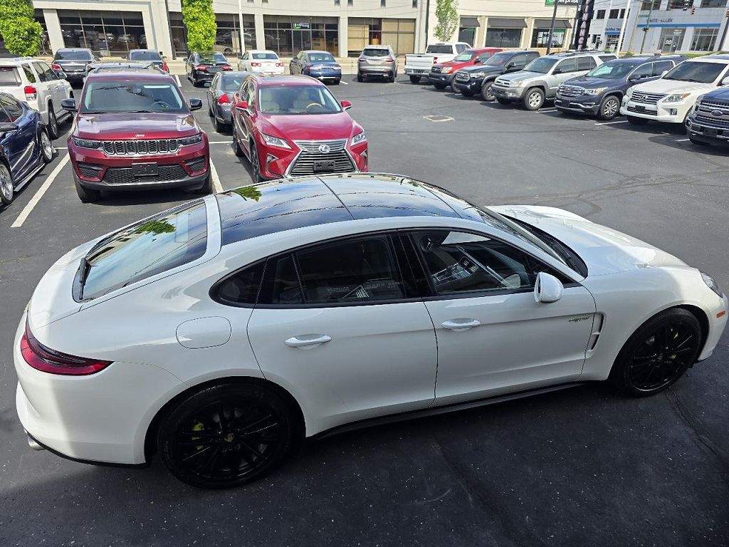 2019 Porsche Panamera 4 E-Hybrid