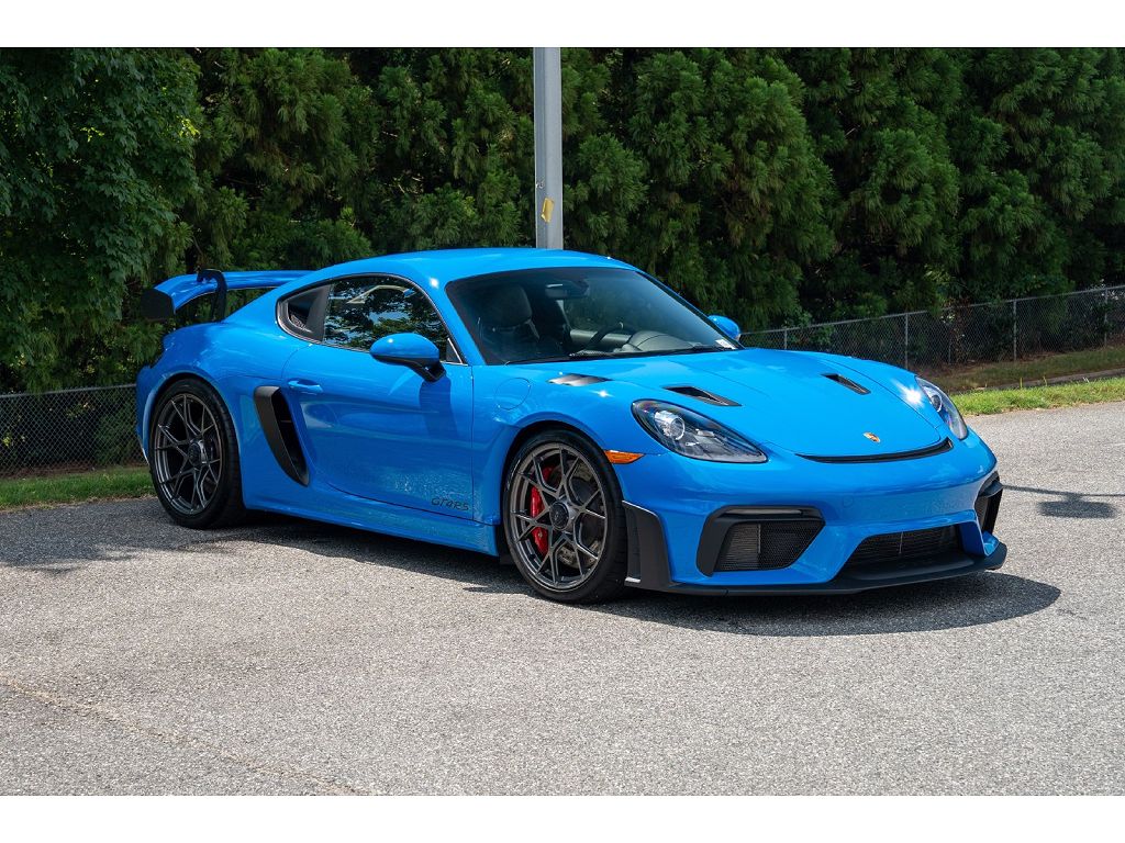2025 Porsche 718 Cayman GT4 RS