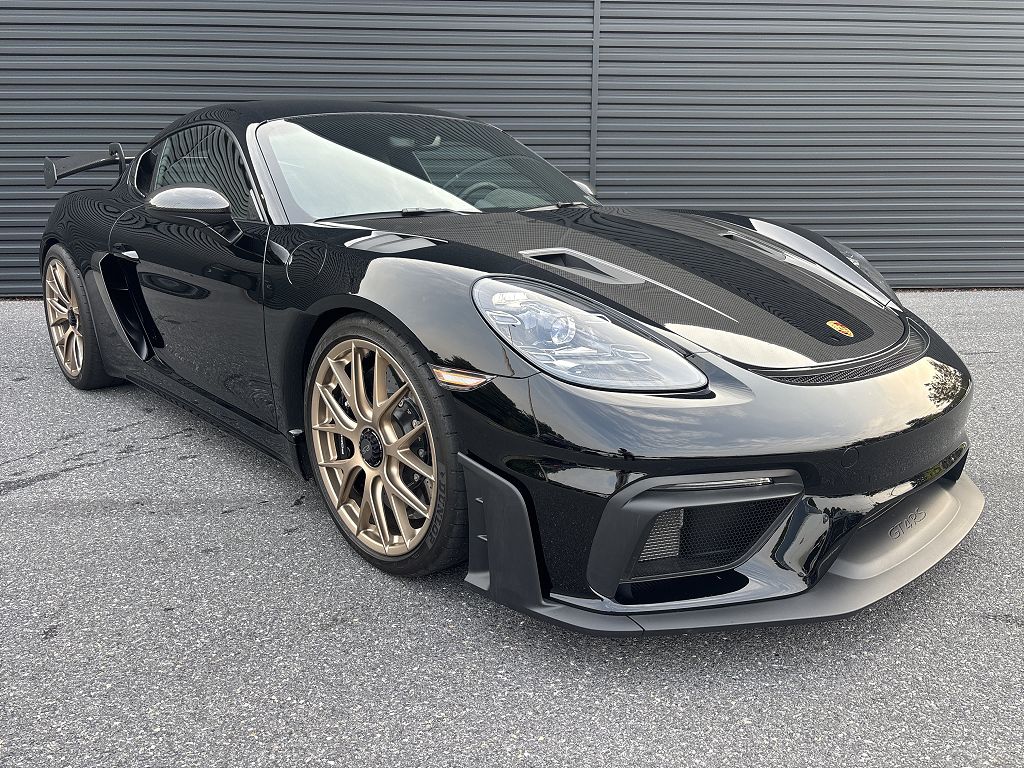 2024 Porsche 718 Cayman GT4 RS