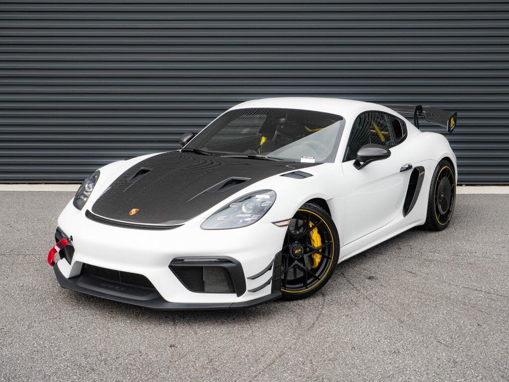 2025 Porsche 718 Cayman GT4 RS