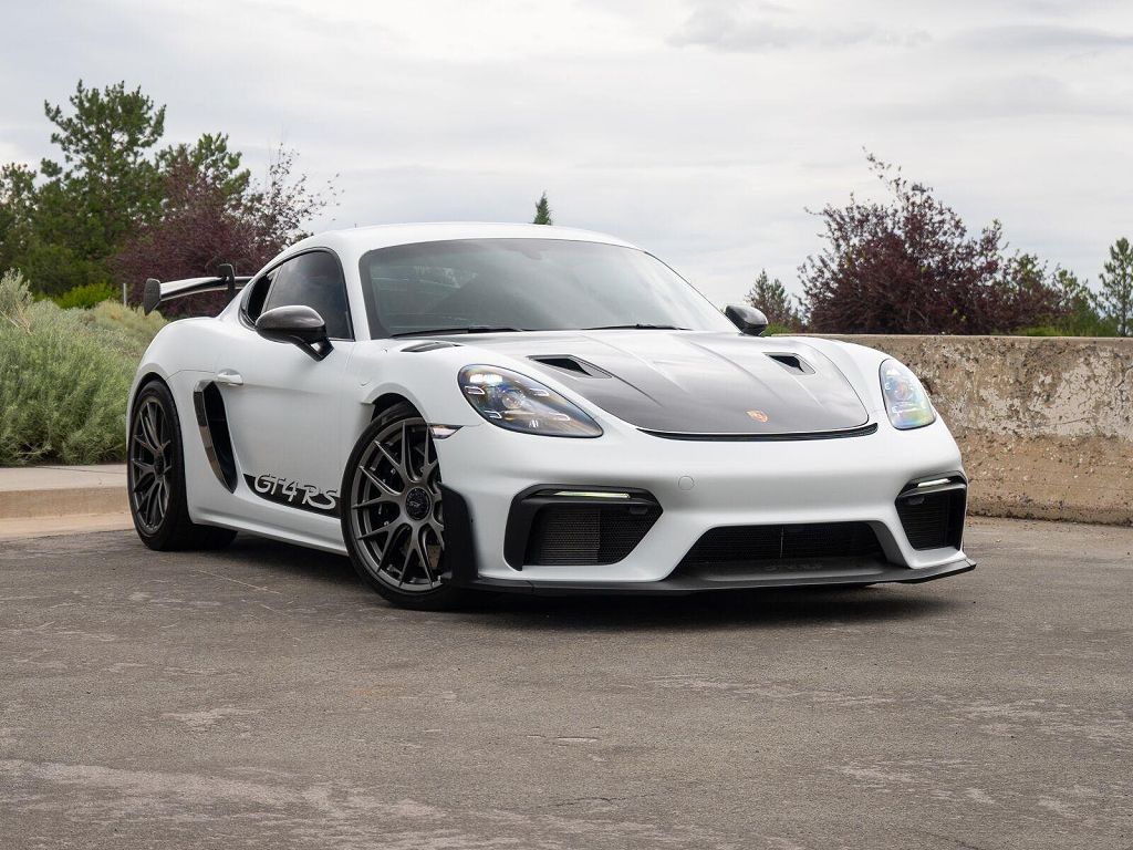 2023 Porsche 718 Cayman GT4 RS
