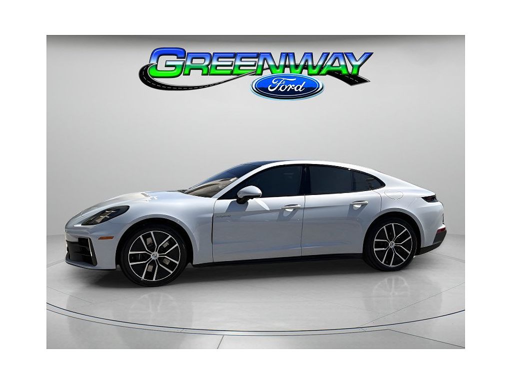 2026 Porsche Panamera 4 E-Hybrid