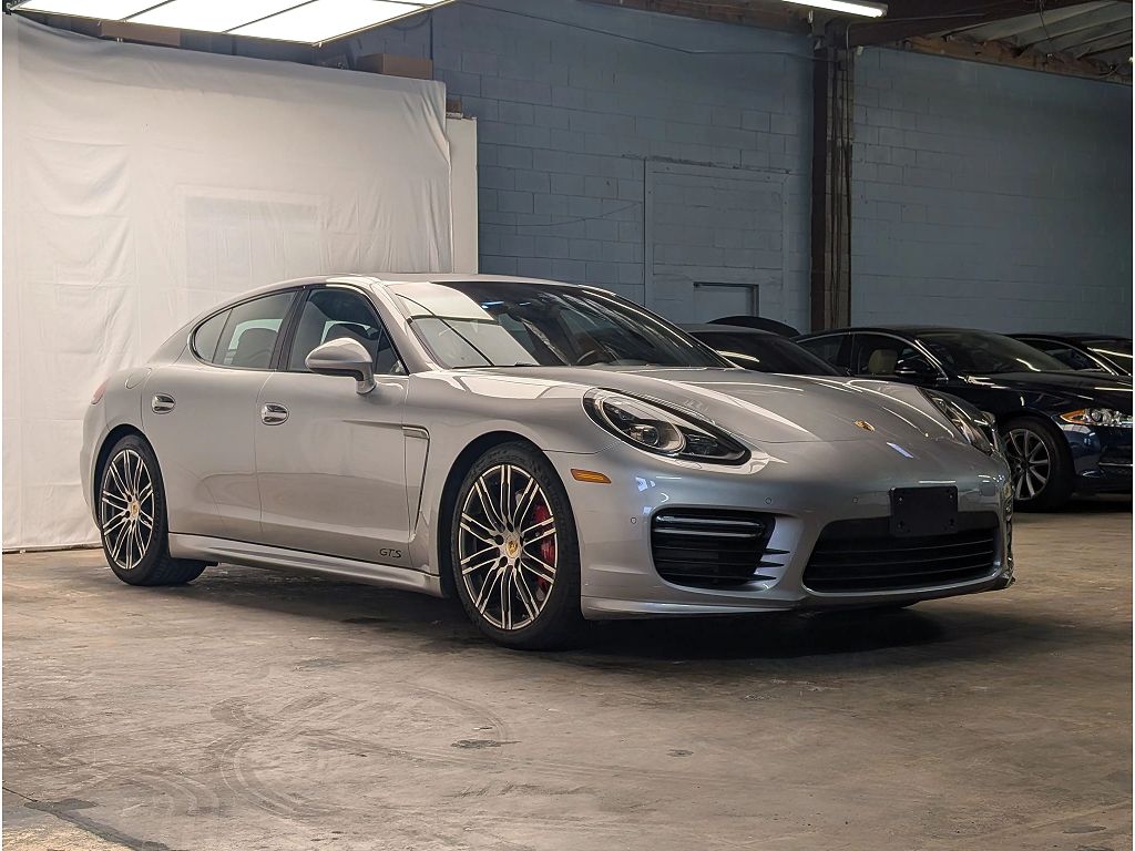 2015 Porsche Panamera