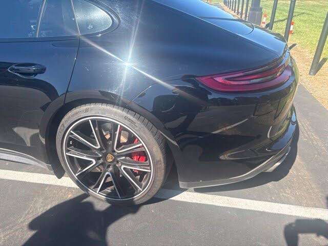 2019 Porsche Panamera Turbo