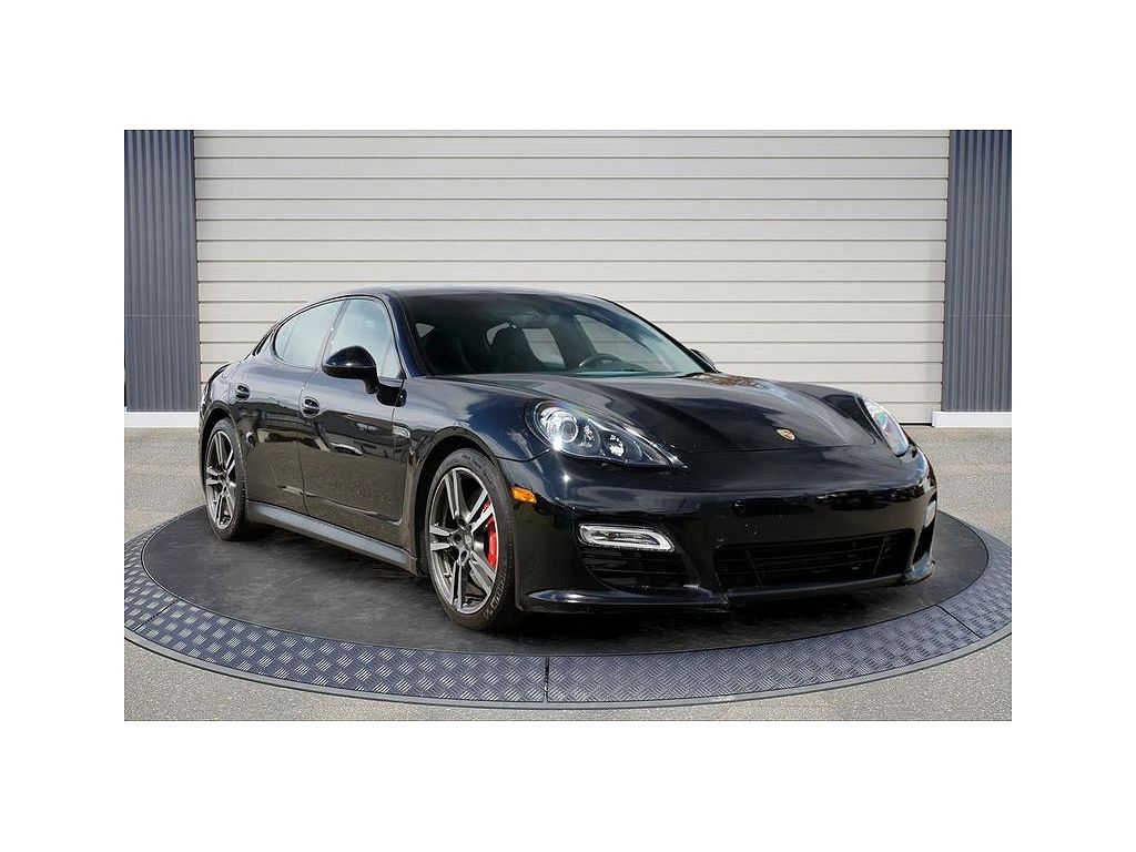 2013 Porsche Panamera GTS