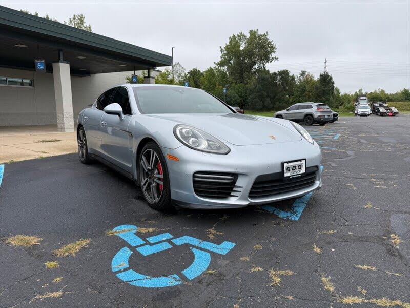 2014 Porsche Panamera GTS