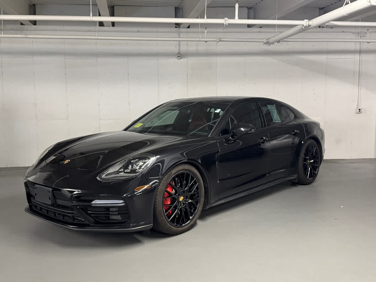 2017 Porsche Panamera Turbo