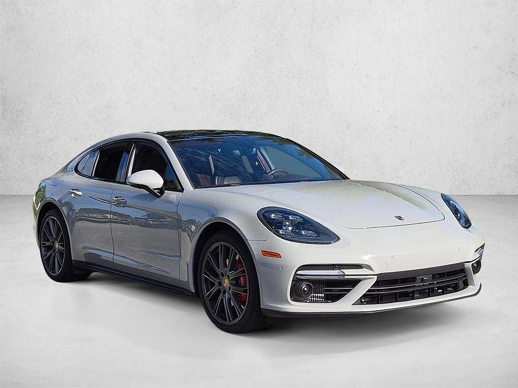 2019 Porsche Panamera Turbo