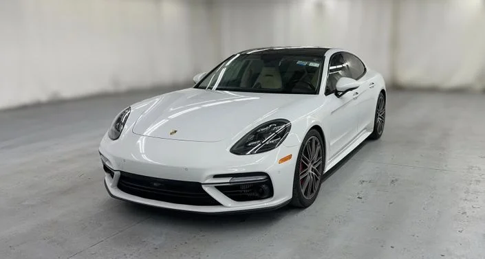 2017 Porsche Panamera Turbo