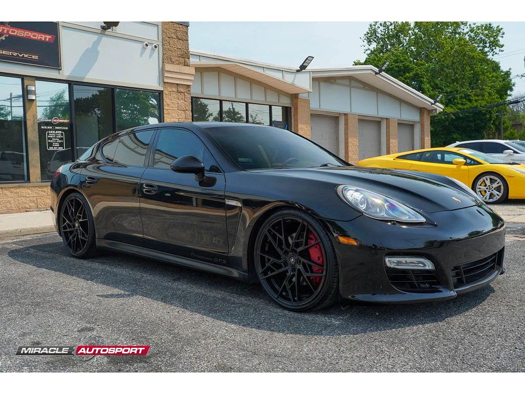 2013 Porsche Panamera GTS