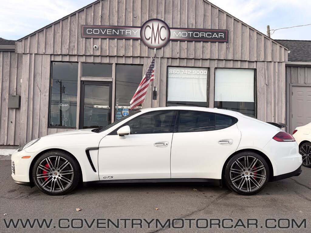 2016 Porsche Panamera GTS