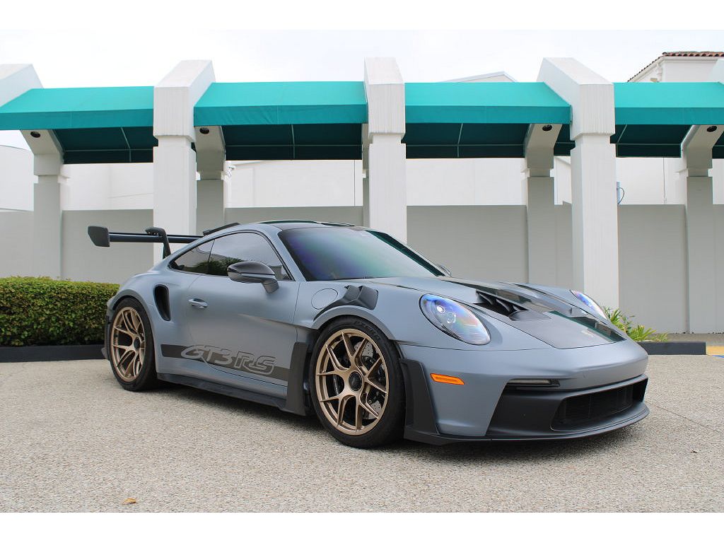 2024 Porsche 911 S/T