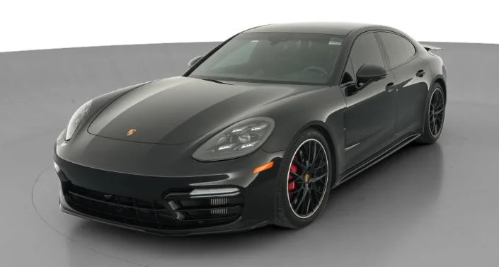 2019 Porsche Panamera GTS