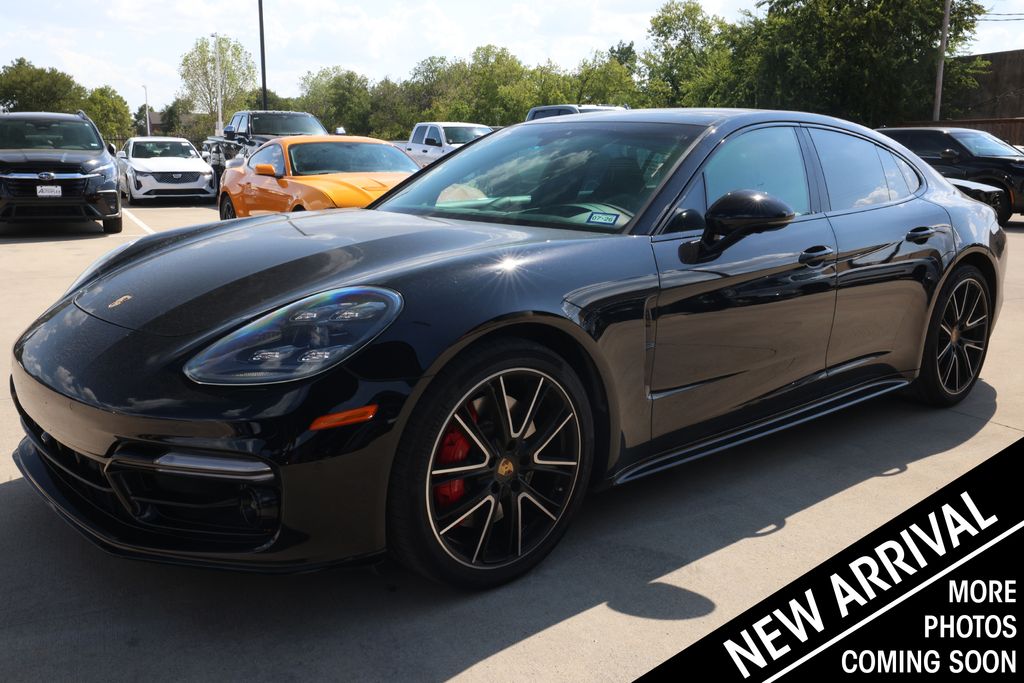 2020 Porsche Panamera GTS