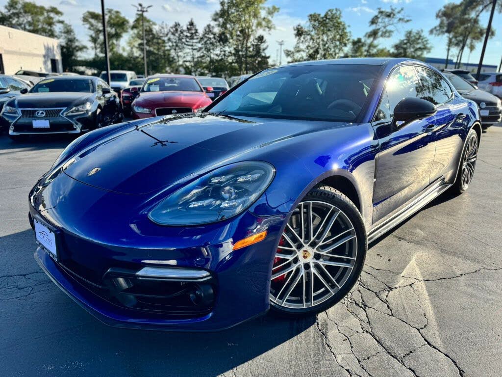 2020 Porsche Panamera GTS