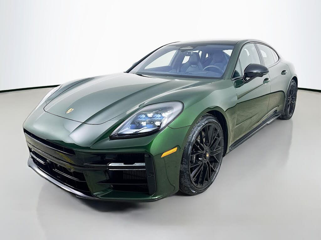 2026 Porsche Panamera GTS