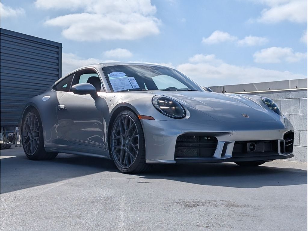 2025 Porsche 911 Carrera S