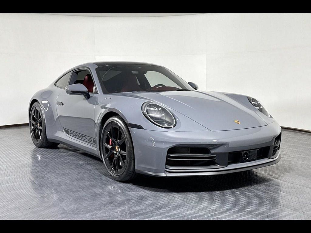 2025 Porsche 911 Carrera S
