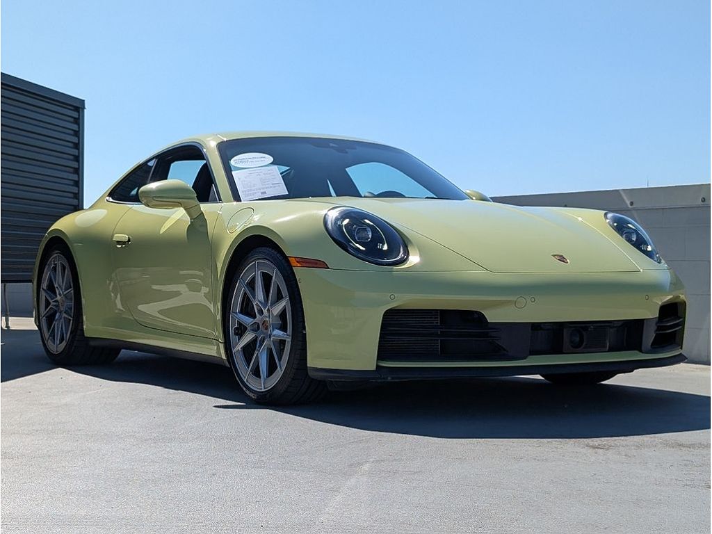 2025 Porsche 911 Carrera S