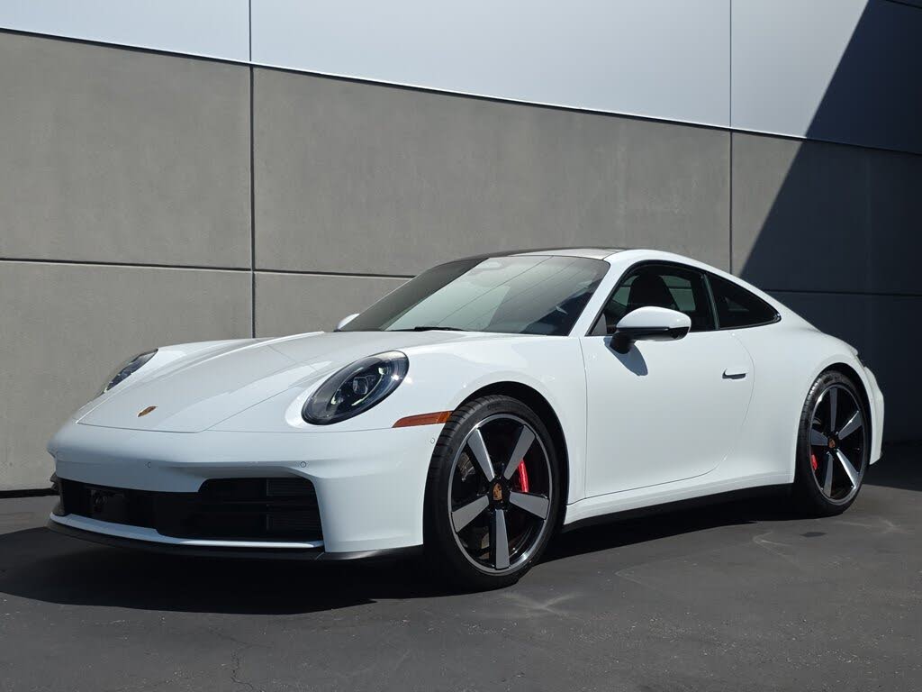 2026 Porsche 911 Carrera 4S