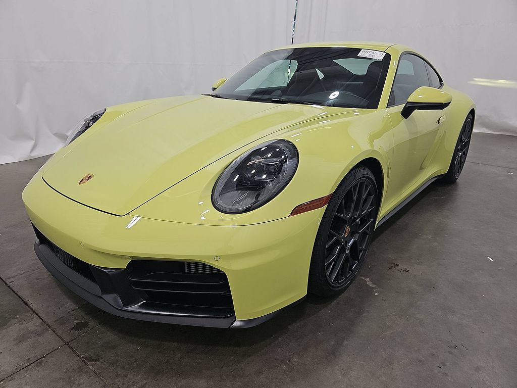 2025 Porsche 911 Carrera S