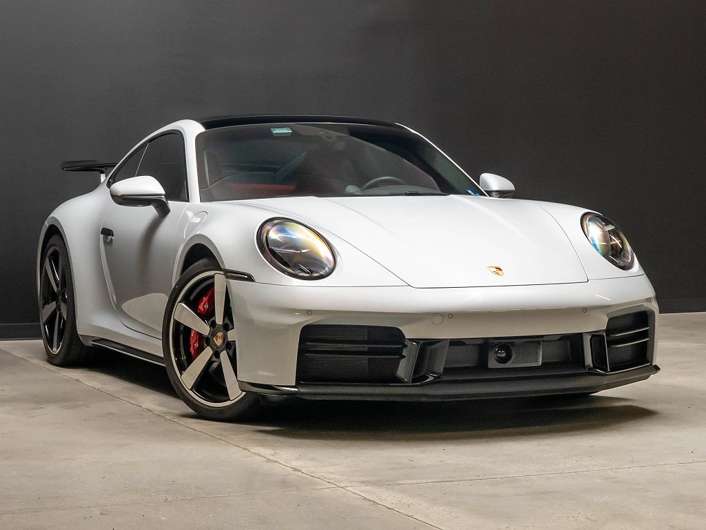 2026 Porsche 911 Carrera 4S