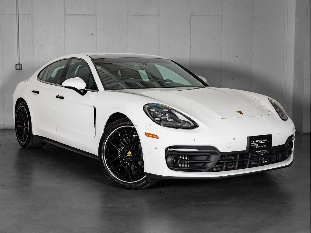 2023 Porsche Panamera