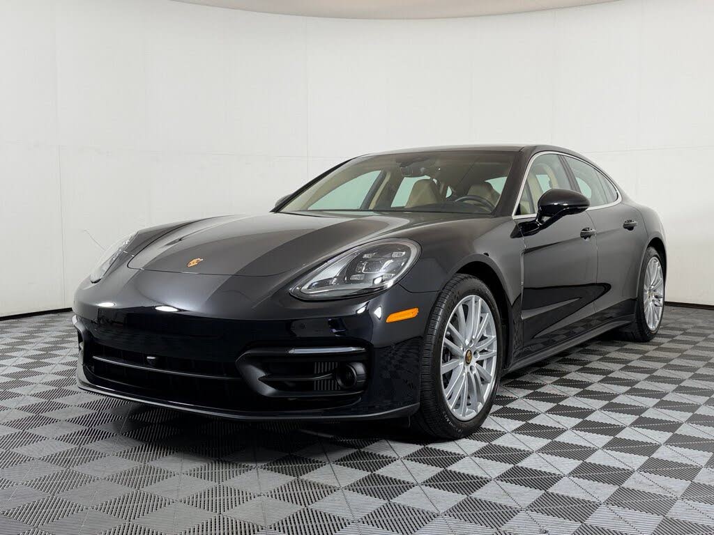 2023 Porsche Panamera