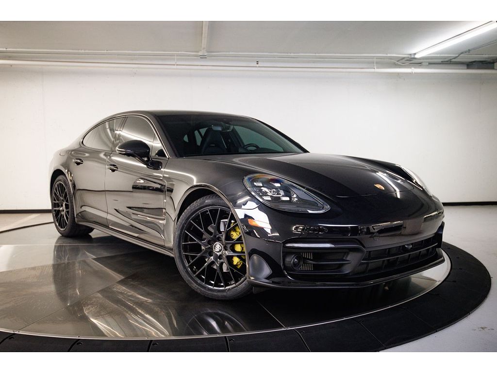 2023 Porsche Panamera