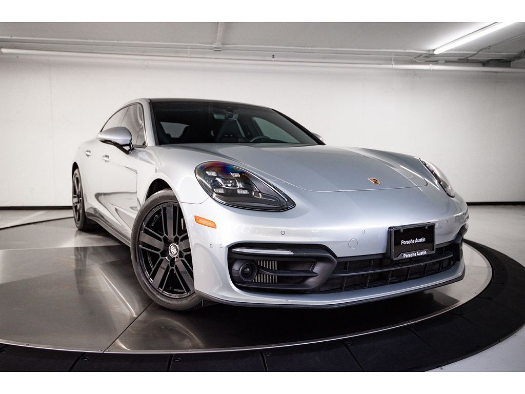 2023 Porsche Panamera