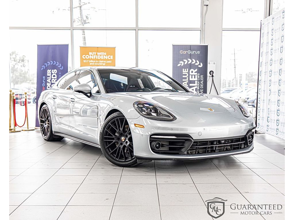 2023 Porsche Panamera Platinum Edition