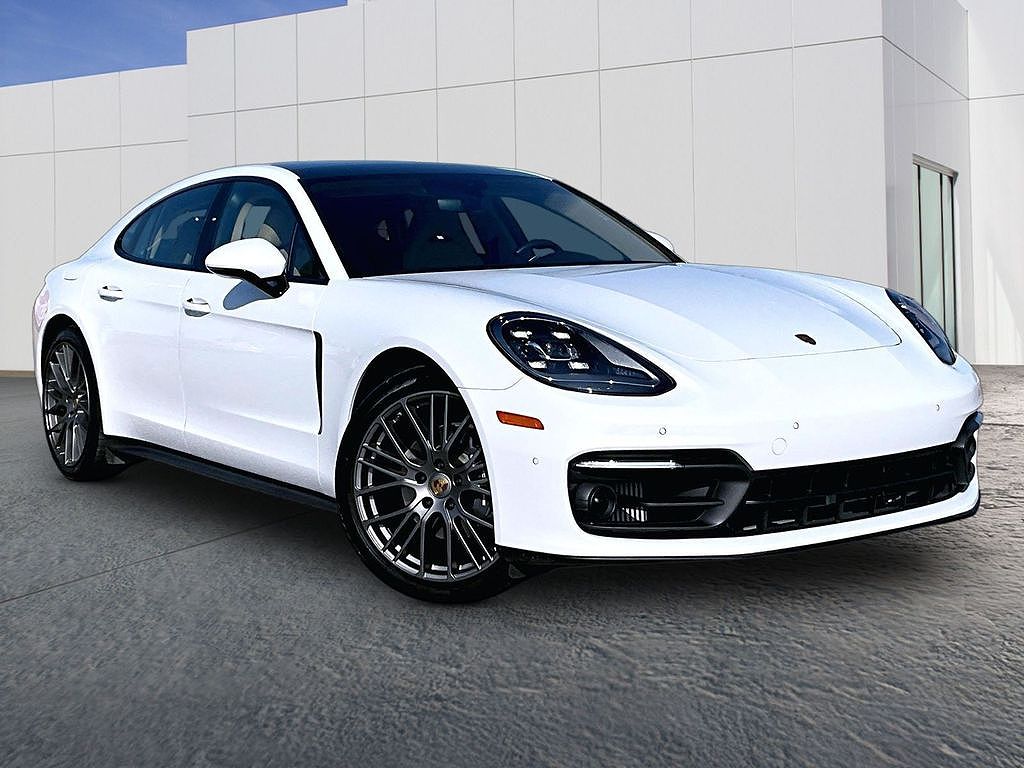 2023 Porsche Panamera