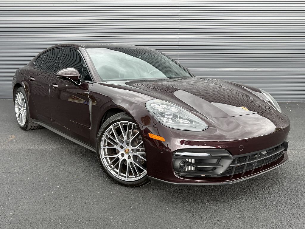 2023 Porsche Panamera