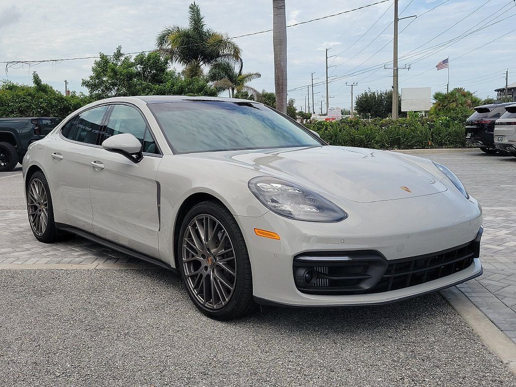 2023 Porsche Panamera