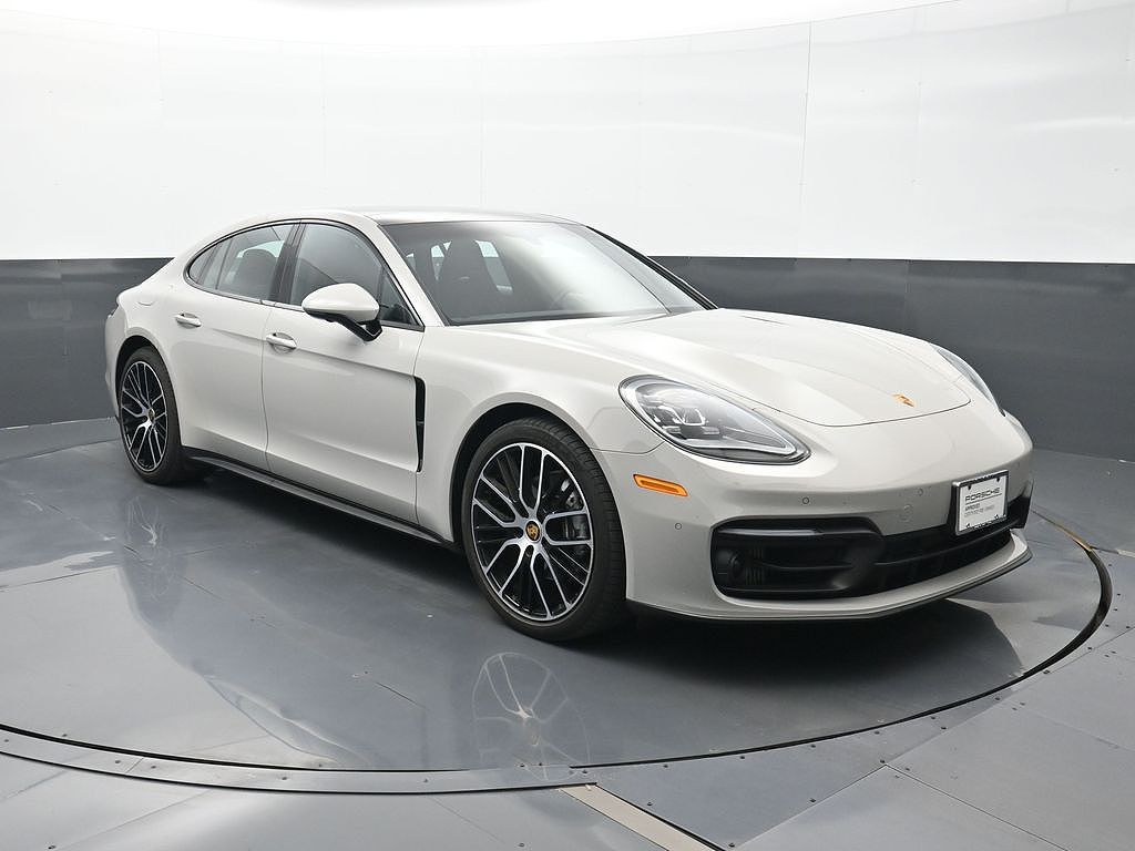 2023 Porsche Panamera