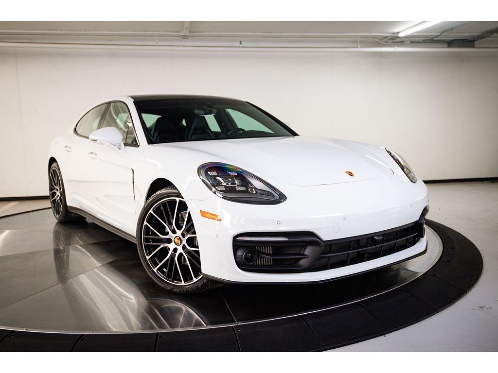 2023 Porsche Panamera