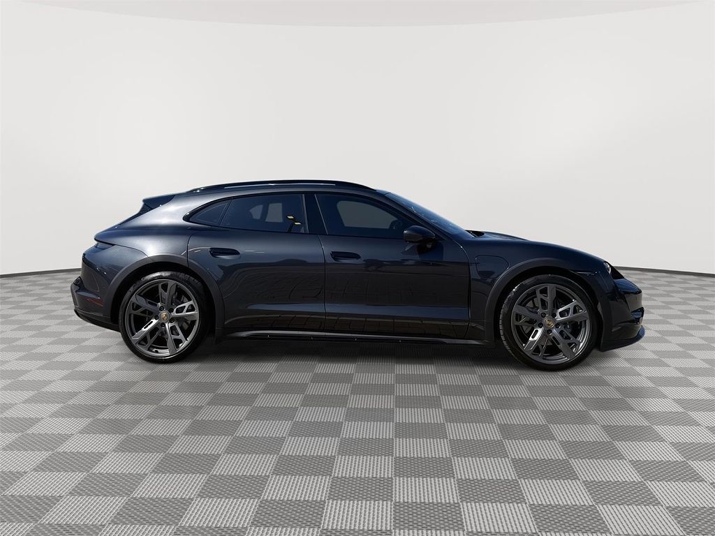 2022 Porsche Taycan 4 Cross Turismo