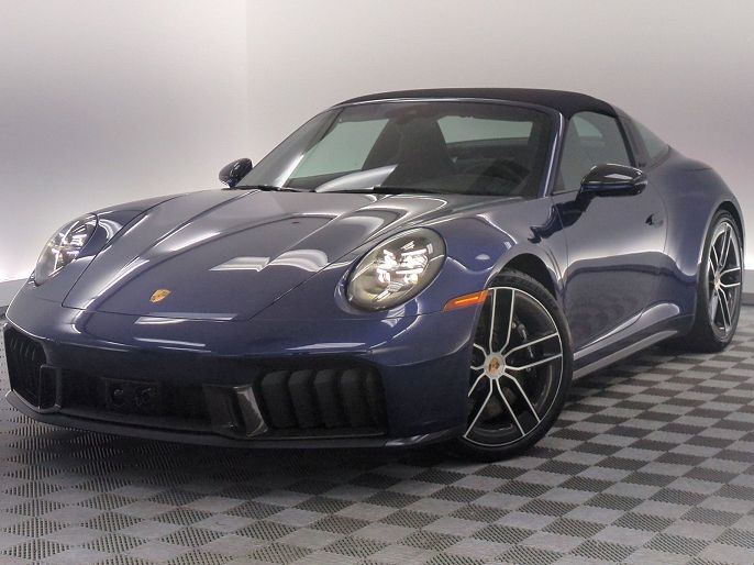 2025 Porsche 911 Targa 4 GTS