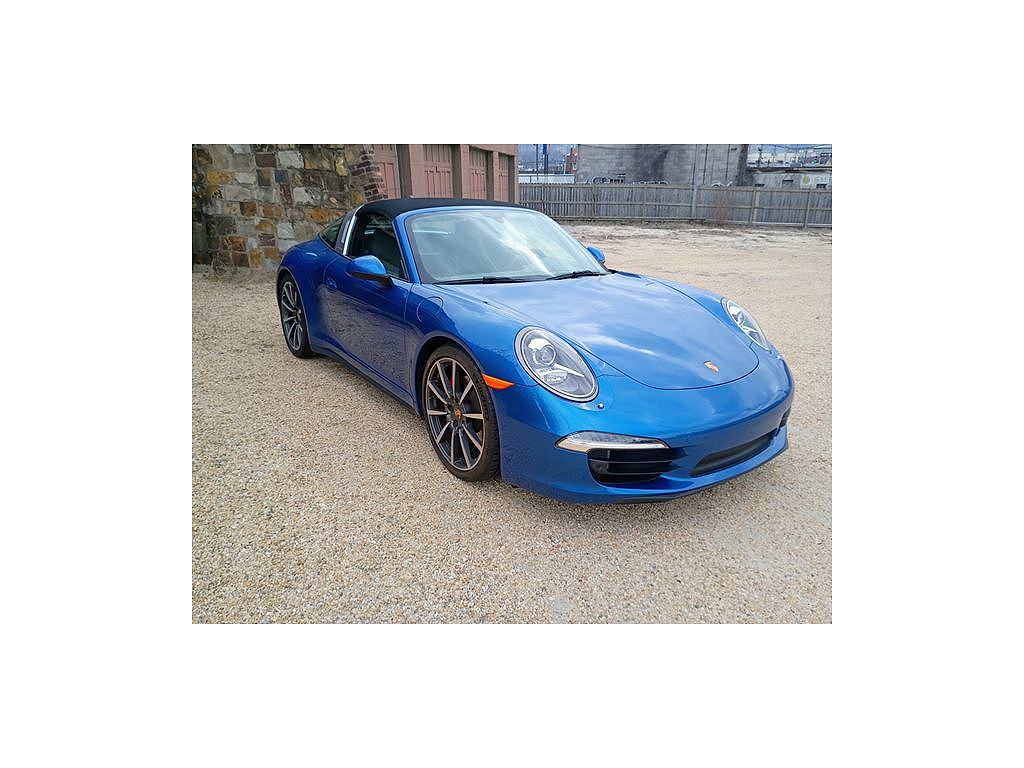 2015 Porsche 911 Targa 4 GTS
